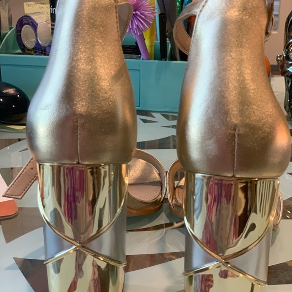 ASOS Gold Heels - Picture 2 of 4